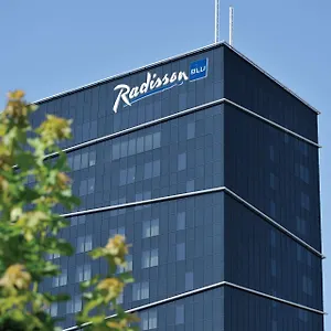 **** Hotel Radisson Blu Plaza Slovenia