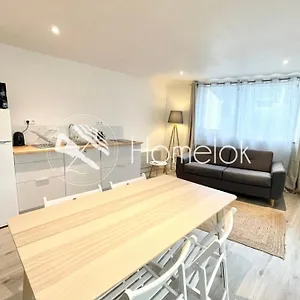 T2 Refait à Neuf Hyper Cosy - à 50m Des Plages , Larmor-Plage France